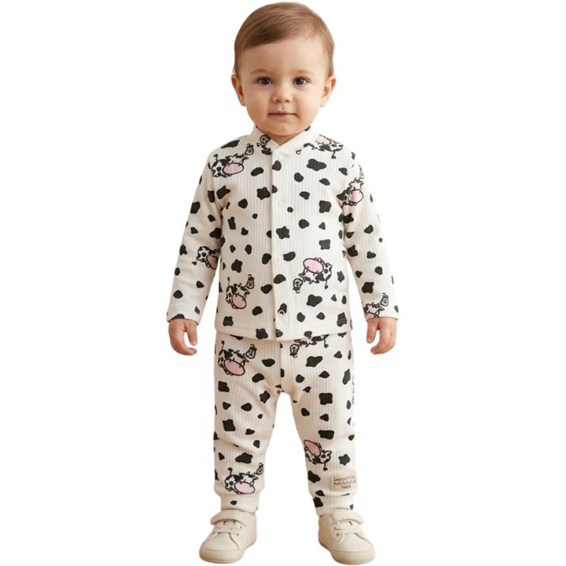 1068 toptan 3-6-9 aylık bebekler için inek desenli pijama takımı