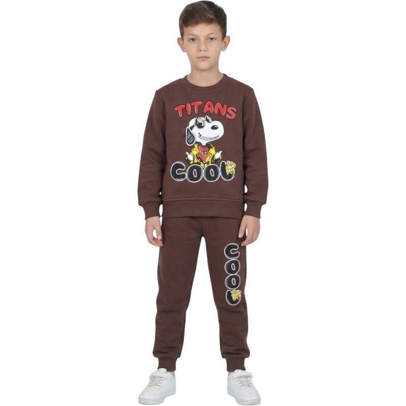 2445 toptan 3-7 yaş arası erkek çocuklar için (sweatshirt ve pantolon), "TITANS" baskılı ve Snoopy resimli eşofman takımı