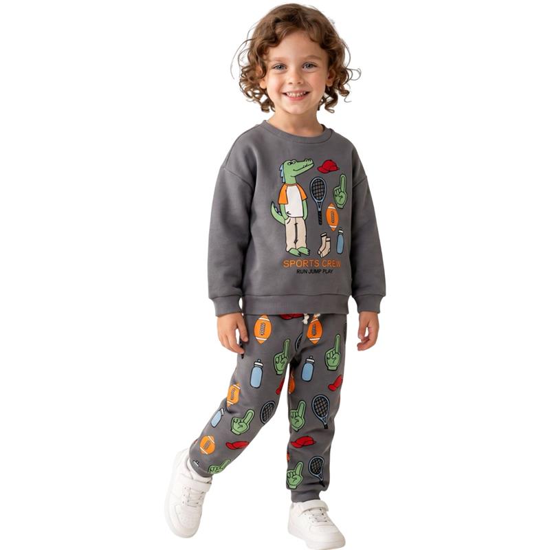 6307 toptan 2-5 yaş arası çocuklar için "Sports Crew. Run Jump Play" baskılı çocuk eşofman takımı (sweatshirt + pantolon)